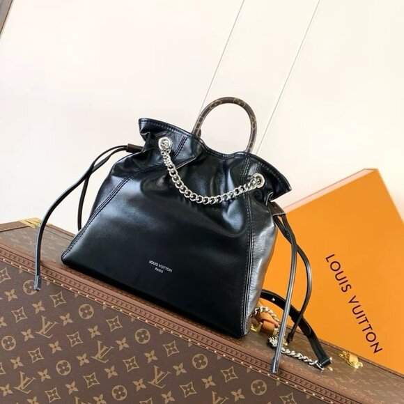 LOUIS VUITTON Off Duty Backpack Vibe brand lettering backpack - Picture 1 of 5